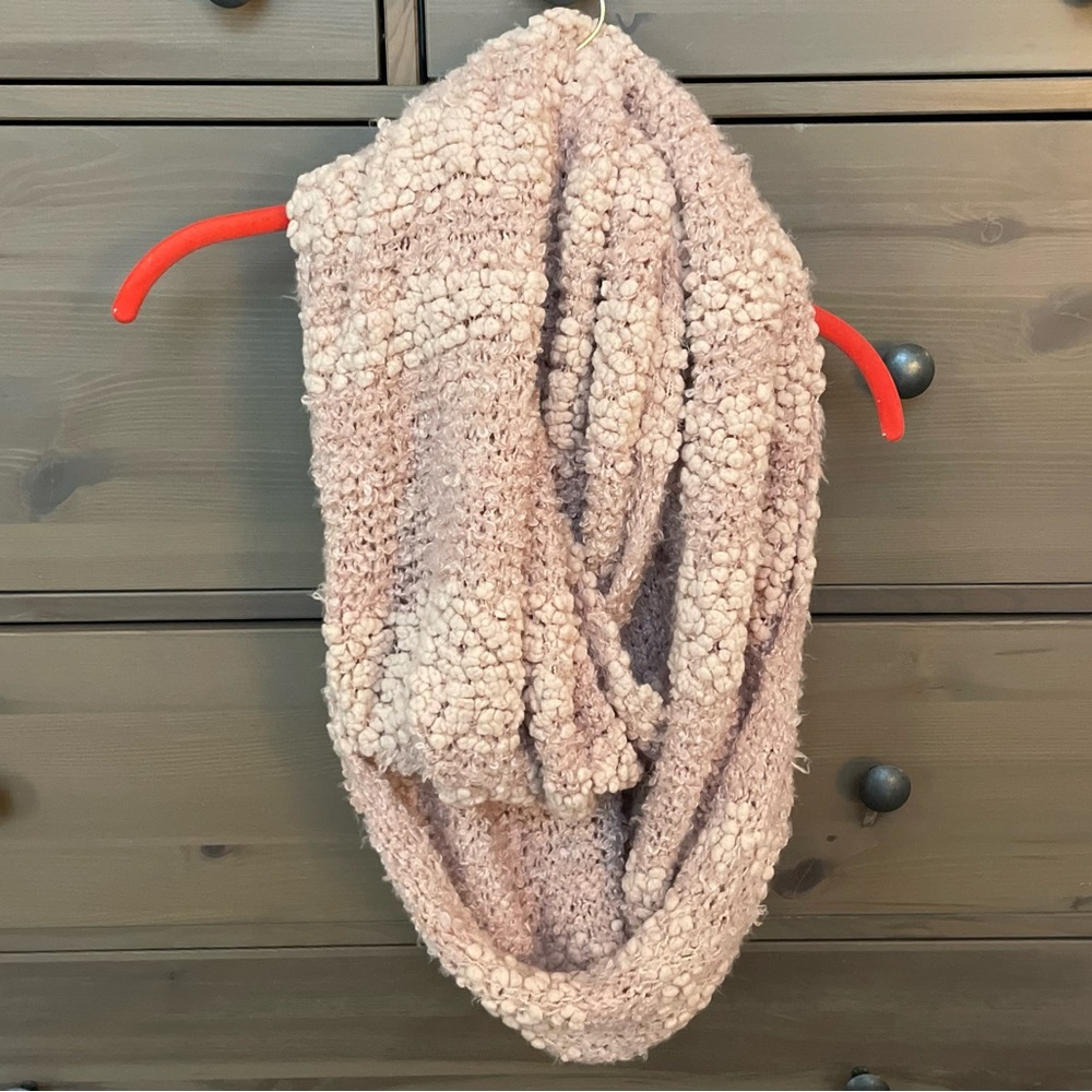 Kimchi Blue Pale Pink Stripe Chunky Knit Infinity Scarf